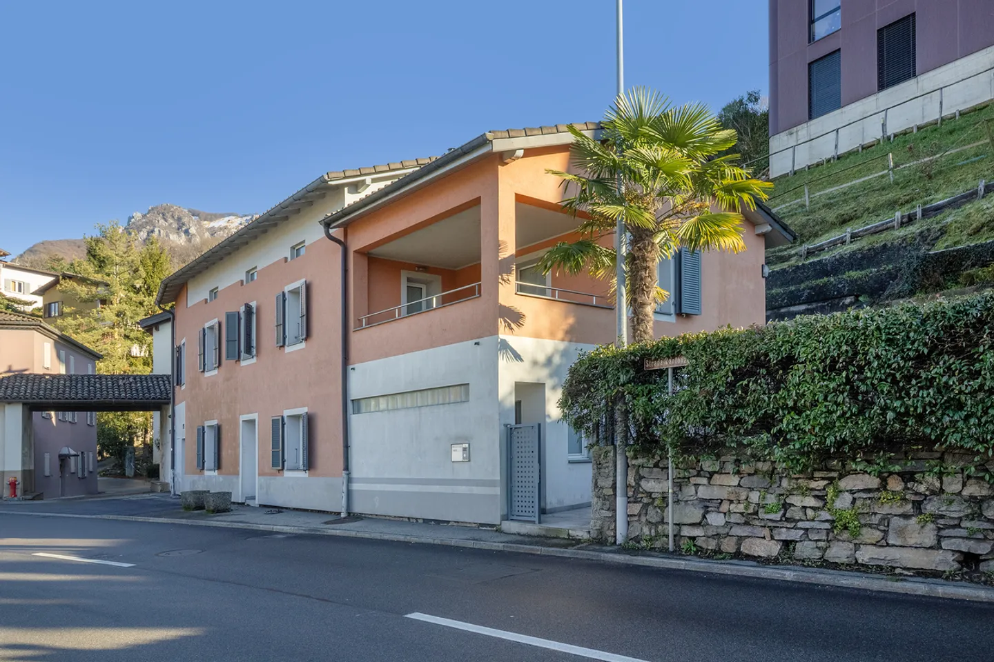 Charme e spazio: casa rinnovata in comoda posizione - Foto 1 di 10