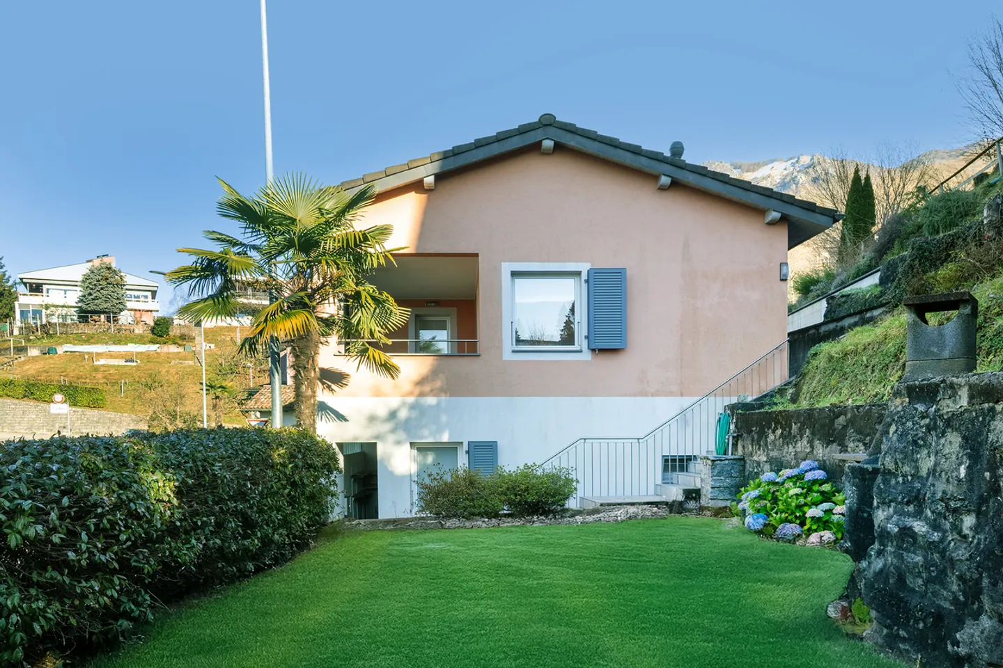 Charme e spazio: casa rinnovata in comoda posizione - Foto 9 di 10