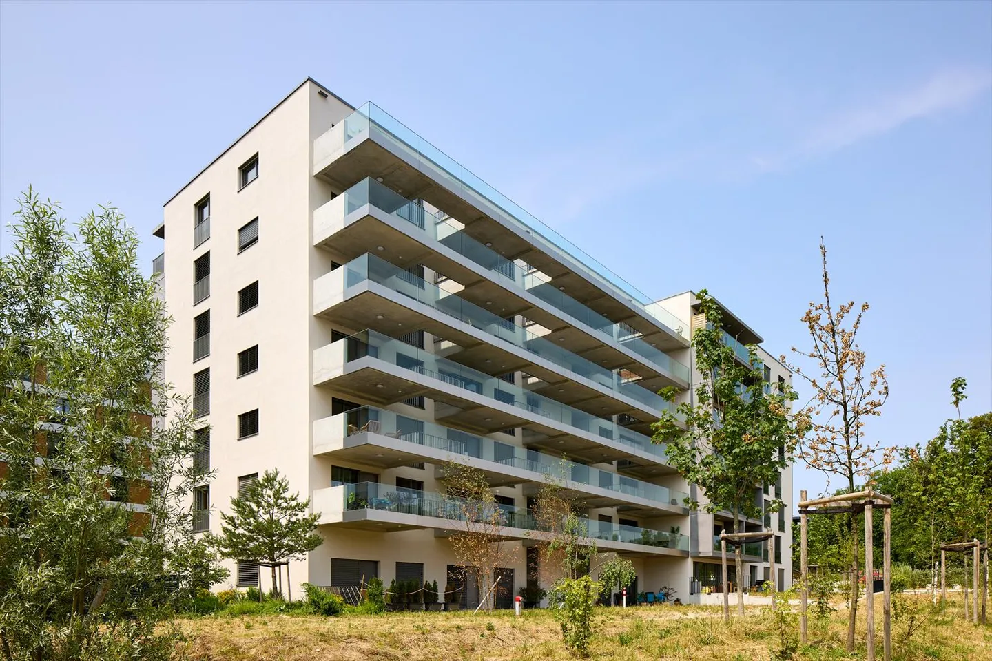 1.5 Room Apartment - Photo 1 of 4