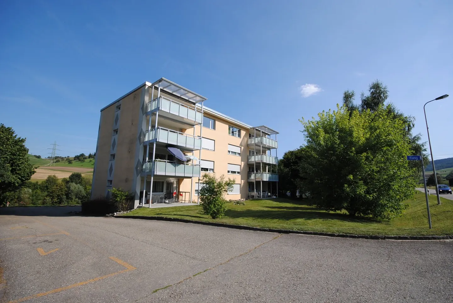 Aussenabstellplätze - Foto 1 von 2