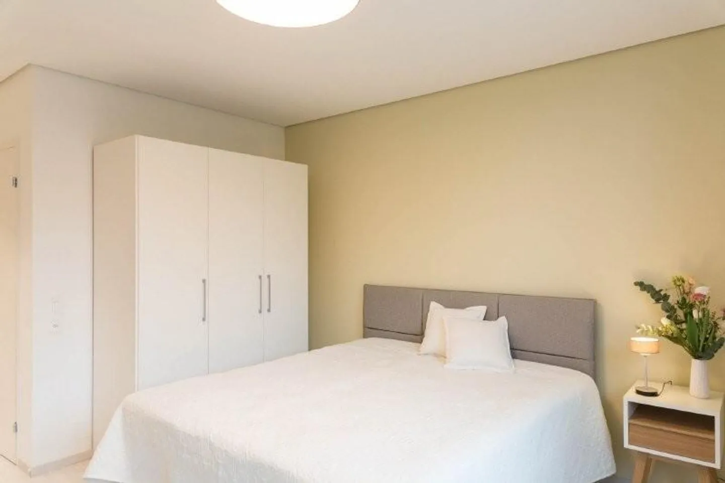 Möbliertes Zimmer in Weggis - Foto 2 von 2