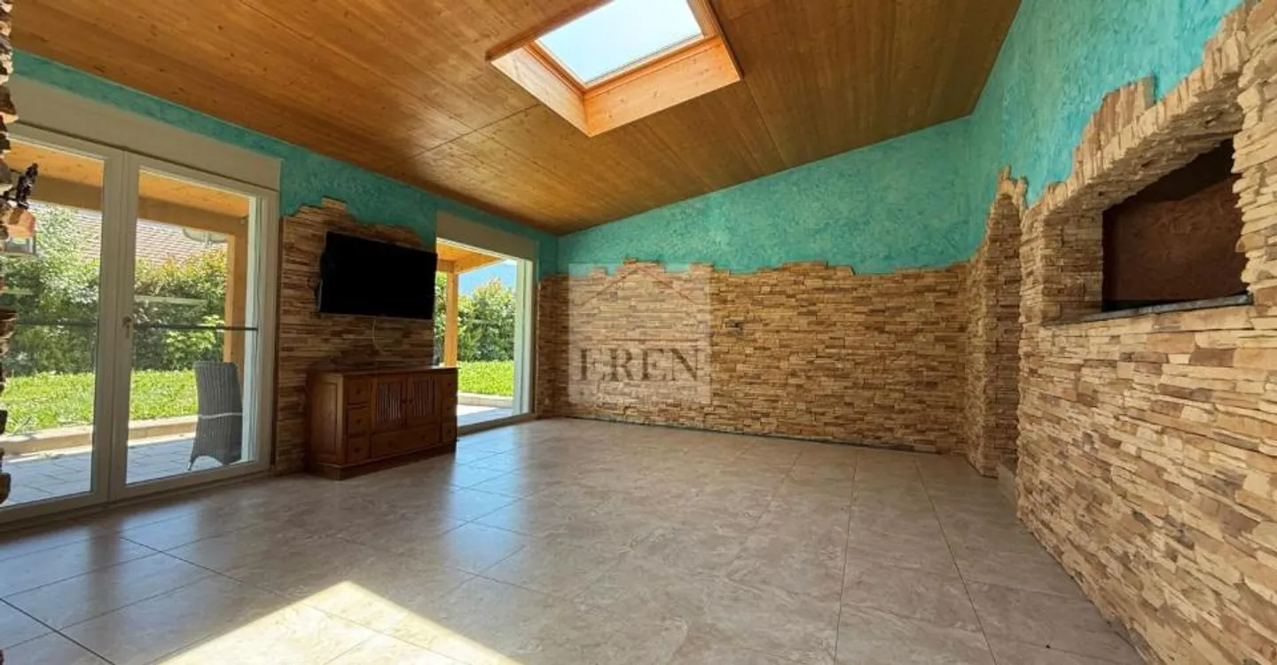 Wunderschöne und geräumige Familienvilla mit 4,5 Zimmern in Fully - Foto 5 von 11