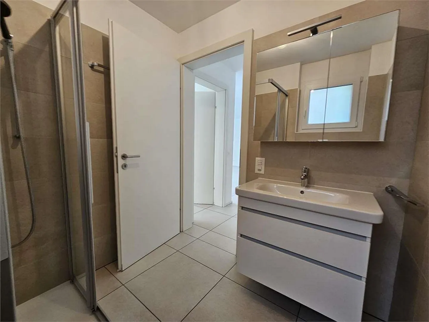 Erdgeschosswohnung mit Garten - Foto 9 von 11