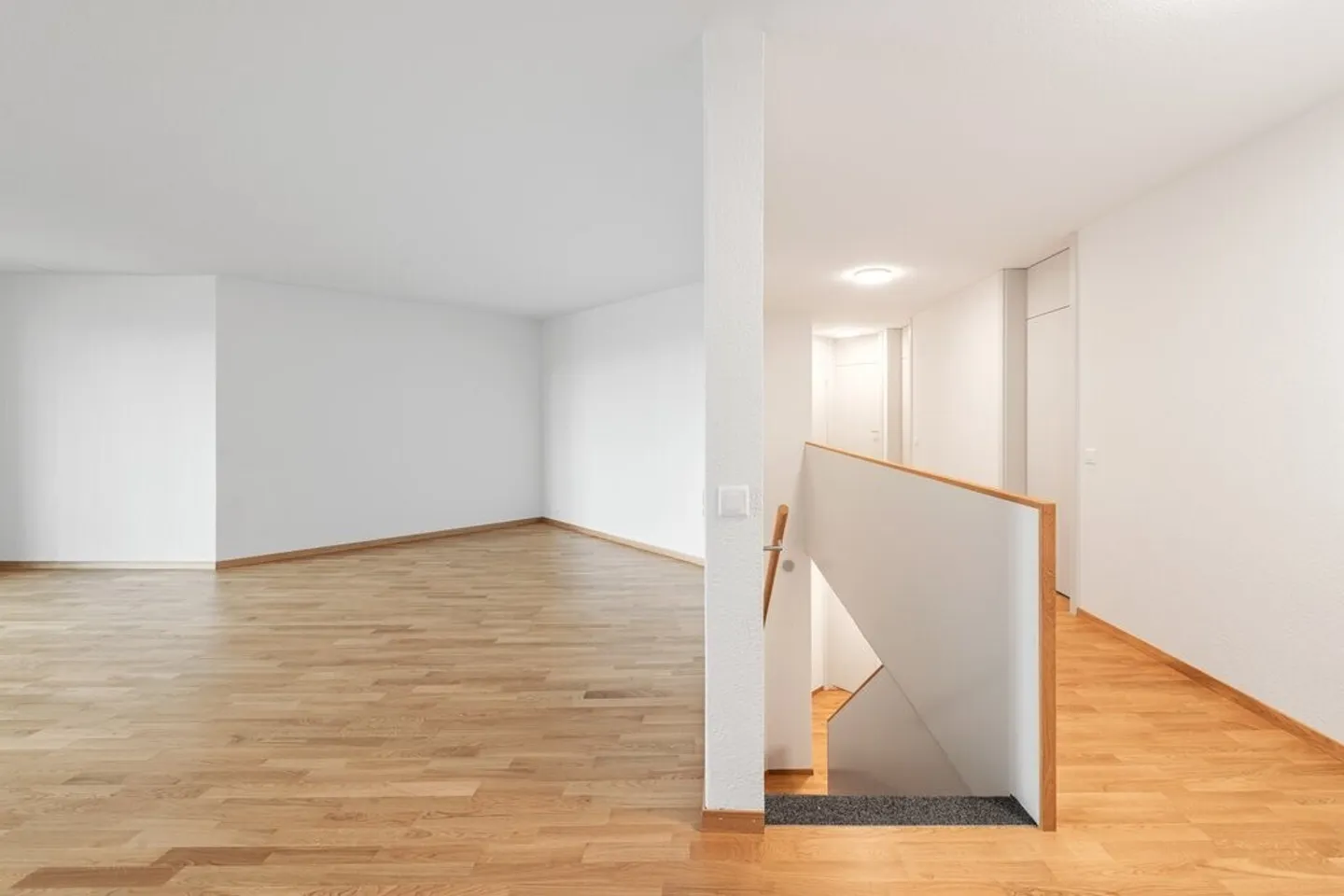 grosszügige Familienwohnung auf zwei Etagen - Foto 1 von 7