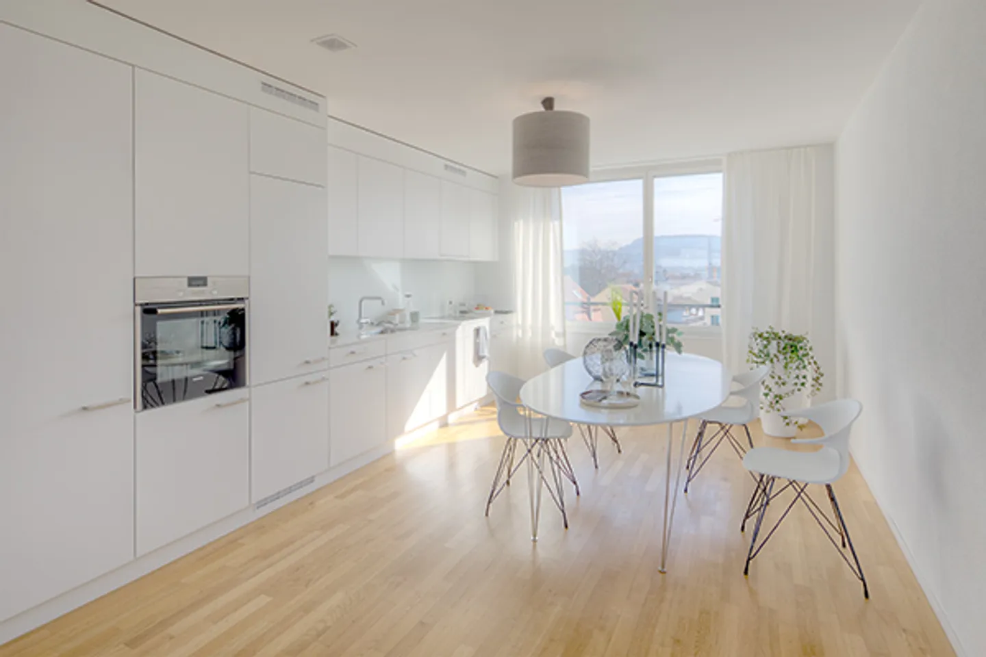Luxuriöse Attikawohnung mit Terrasse - Foto 4 von 10