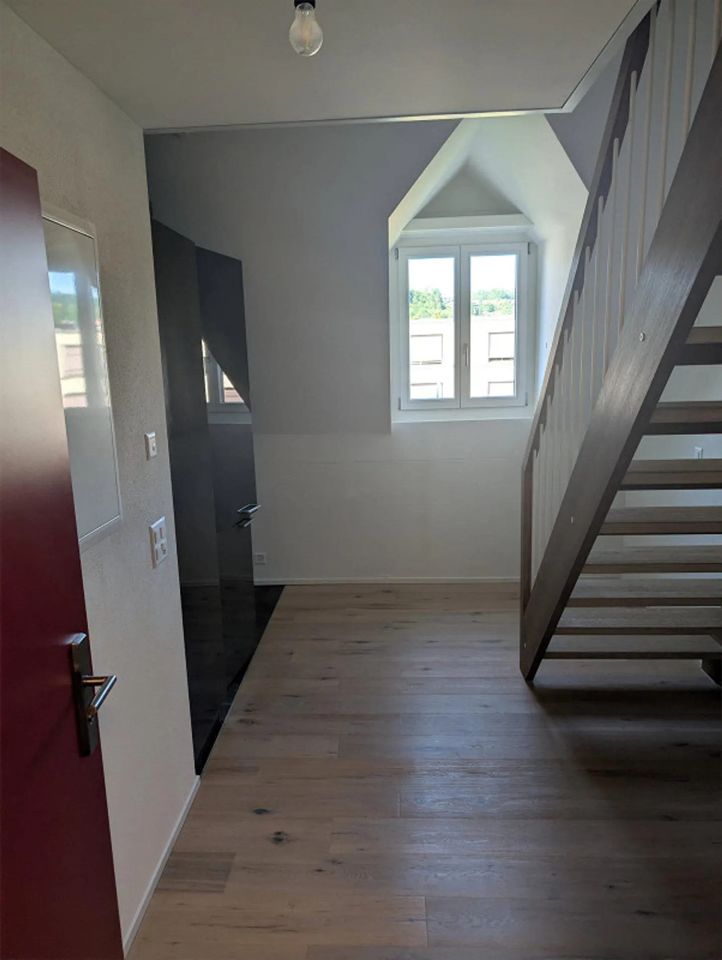 Praktische 1.5 Zimmer Maisonette an zentraler Lage in Birmensdorf - Photo 3 of 8