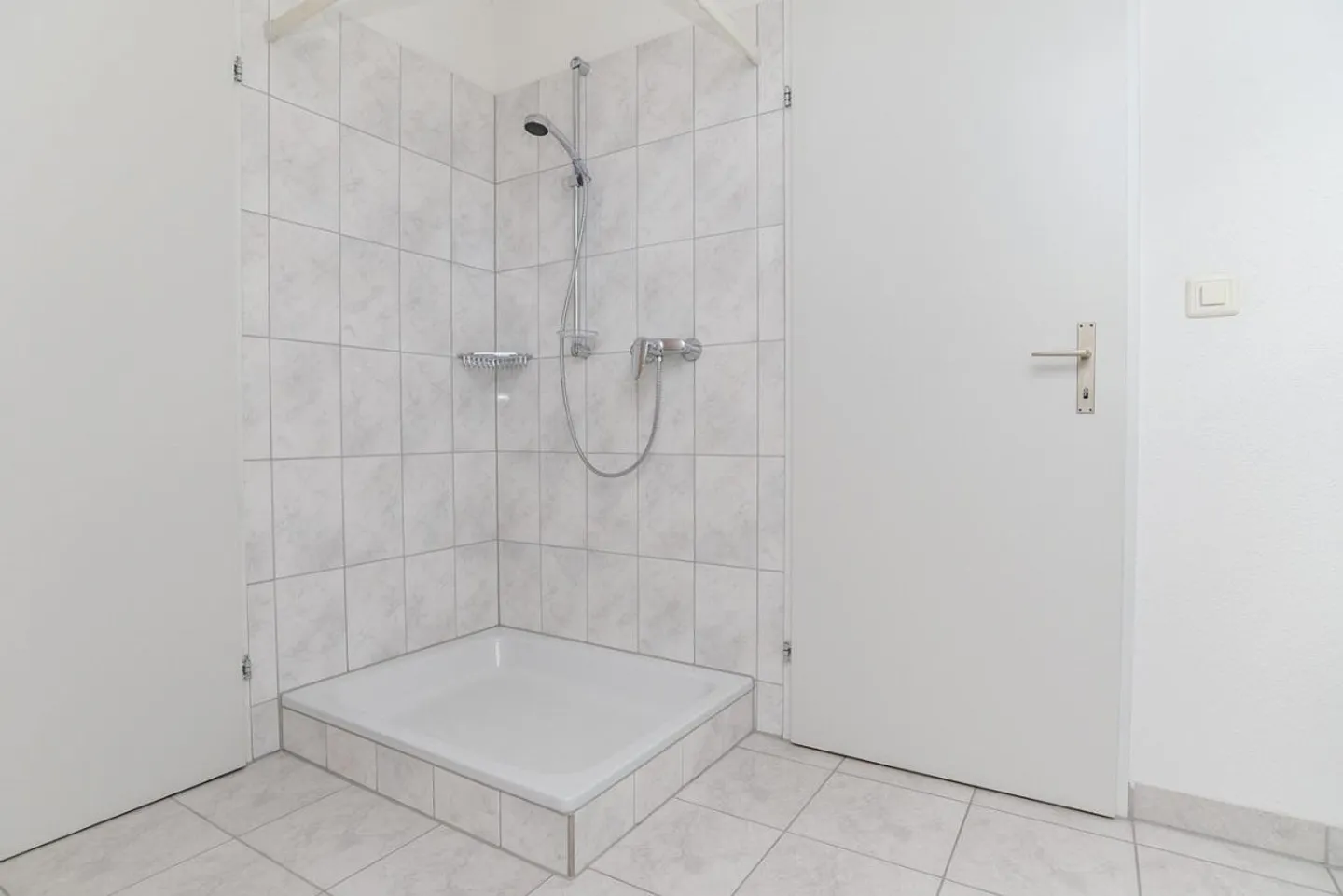 Move in & feel good – House with garden, balcony and hobby room - Photo 17 of 19