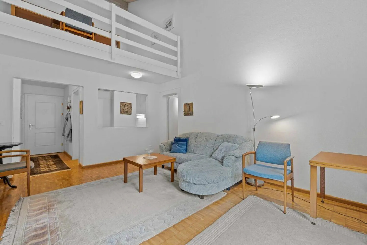 flexibel nutzbare 5-Zimmer-Wohnung mit einem Tiefgaragenplatz mitte... - Foto 8 von 23