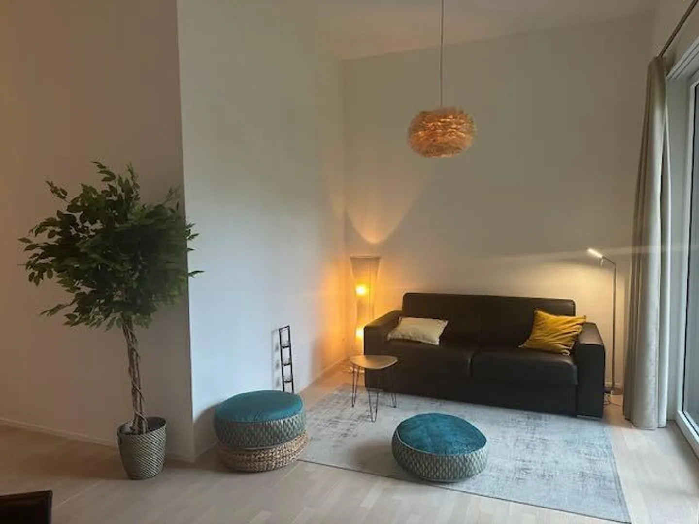 Loft Feeling: Exclusive 2.5-Room Garden Bijou with 3.5m Ceiling Height - Photo 4 of 19