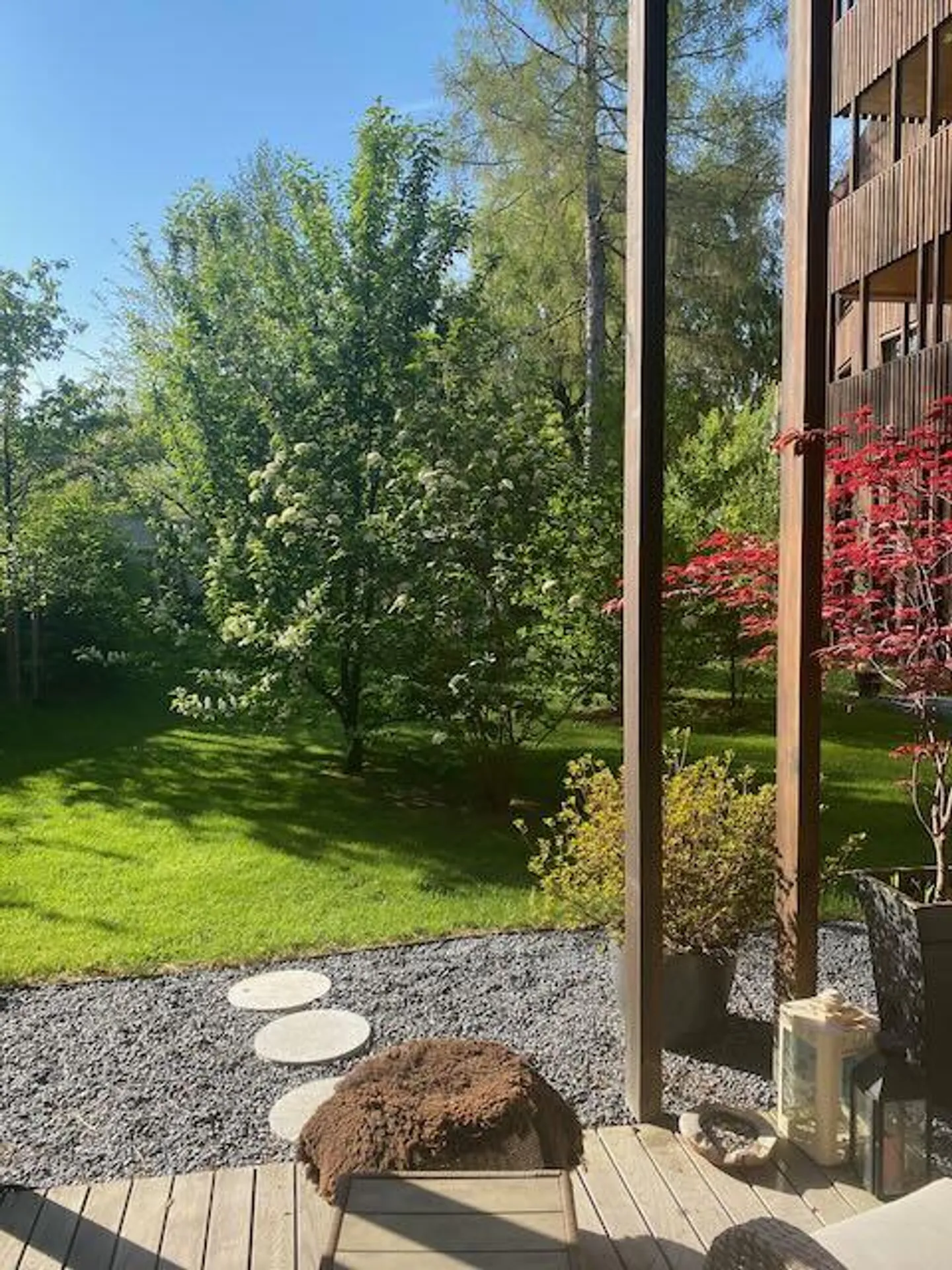 Loft Feeling: Exclusive 2.5-Room Garden Bijou with 3.5m Ceiling Height - Photo 9 of 19