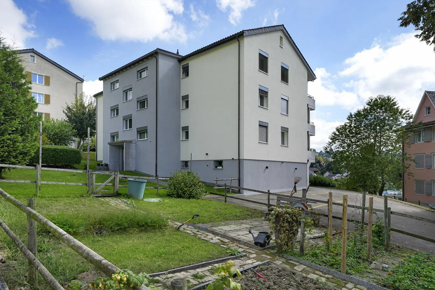 Modern 4.5 room apartment with idyllic living location - Photo 1 of 7