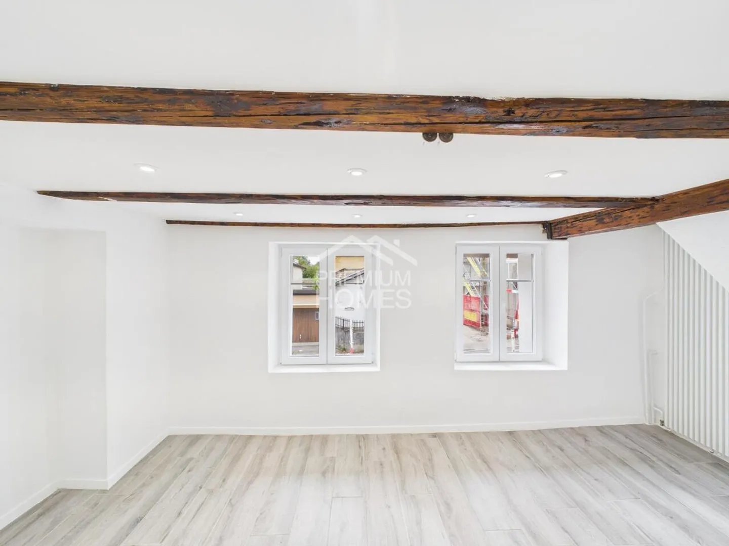 Charme ristrutturato nel cuore di Bôle - Foto 5 di 10