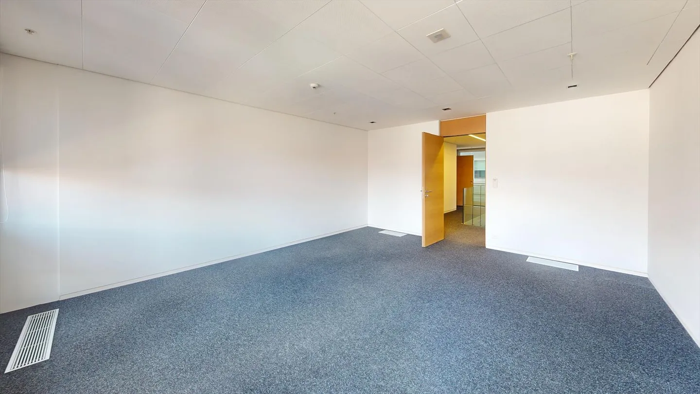 Office - Photo 9 of 11