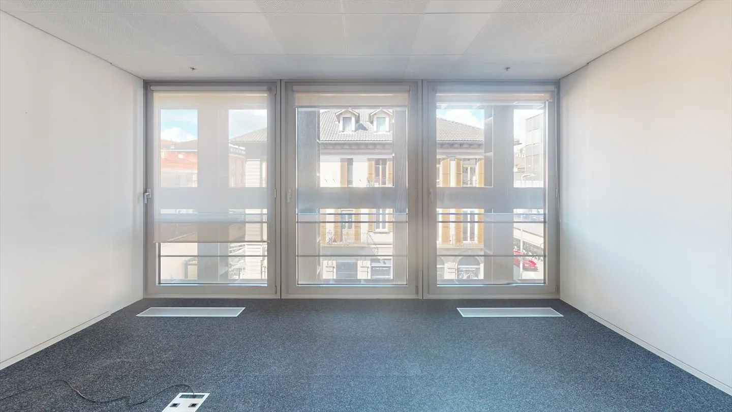 Office - Photo 7 of 11