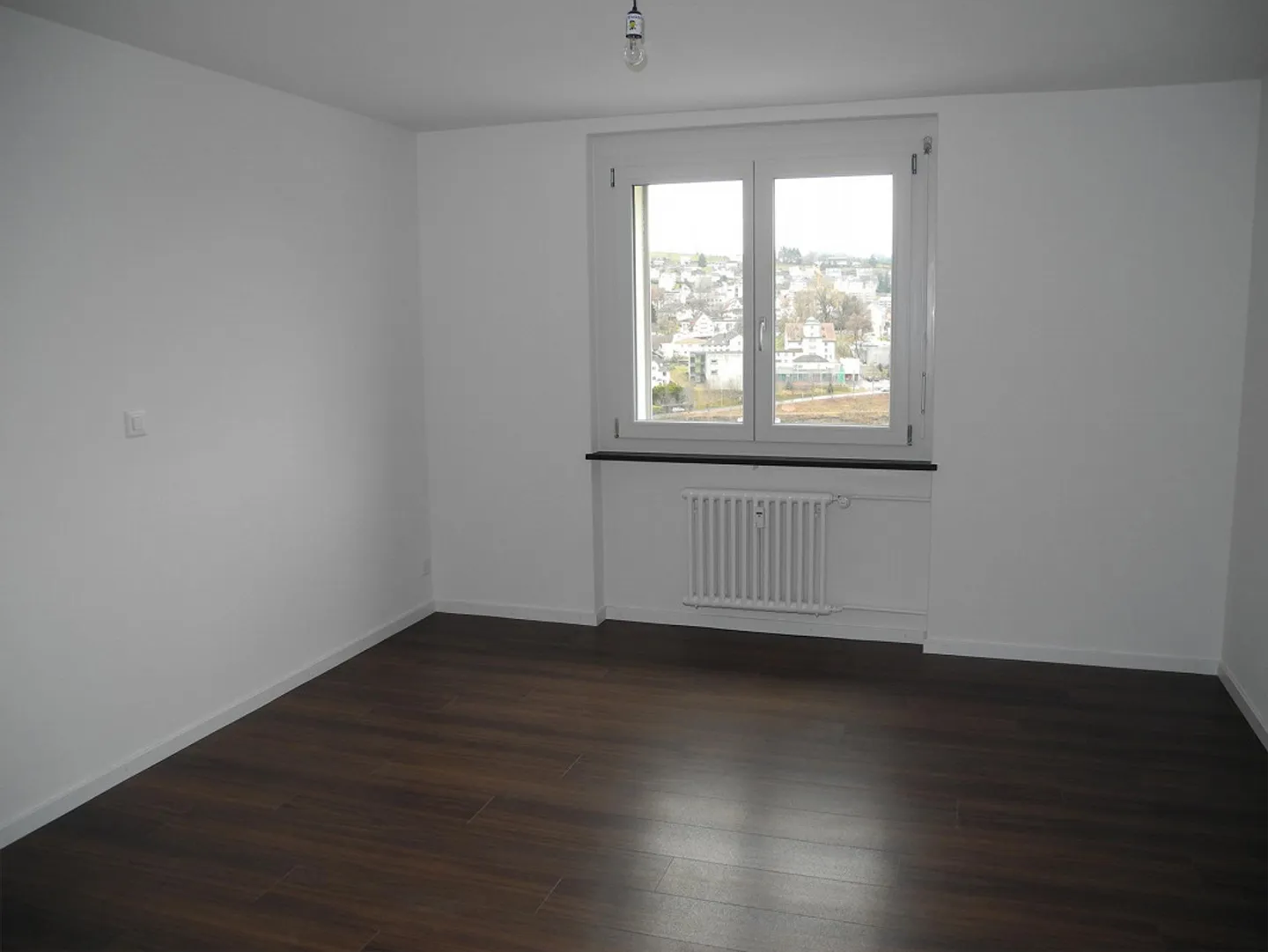 Modern 4.5 room apartment with idyllic living location - Photo 4 of 7