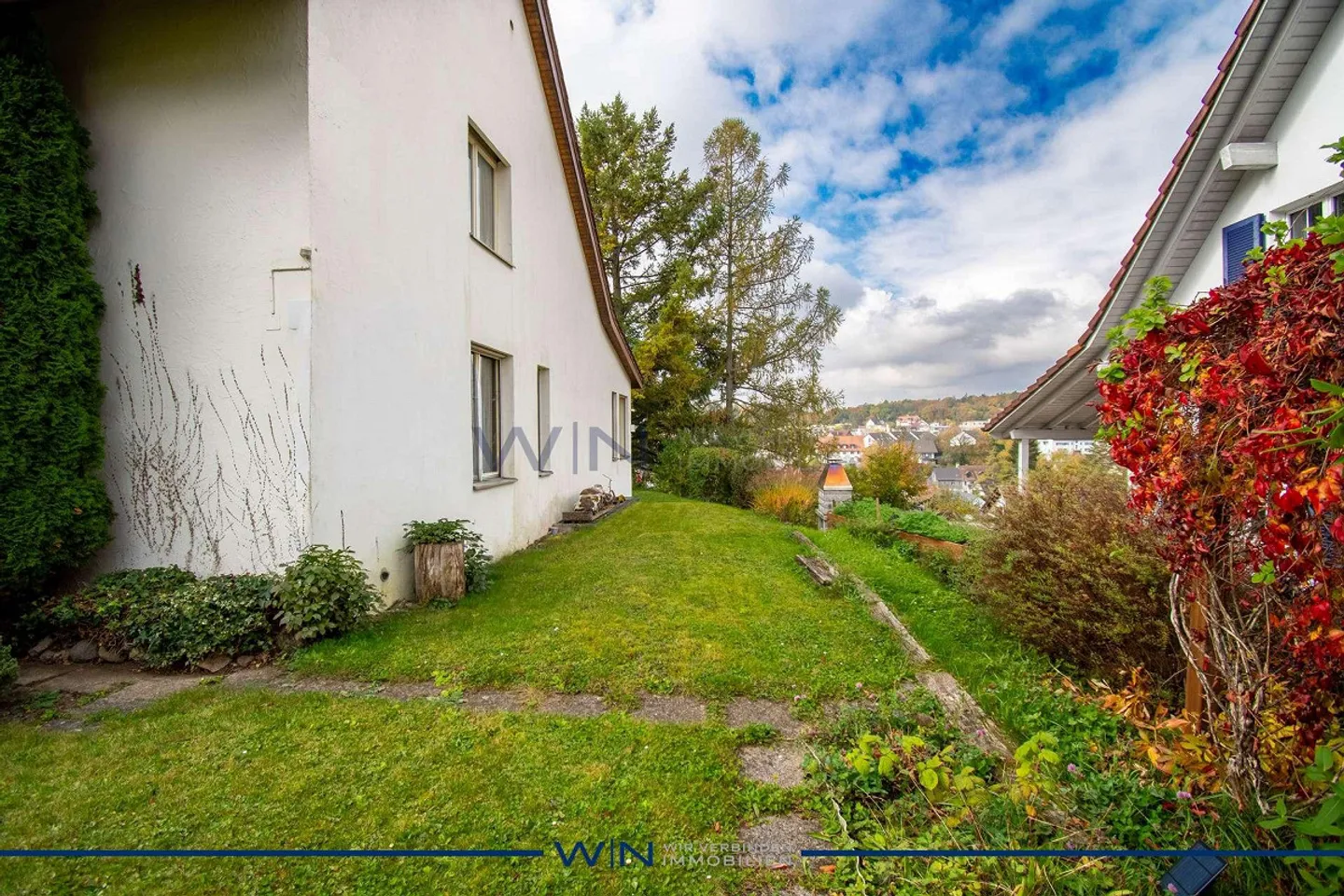 Private property with breathtaking views - Photo 9 of 13