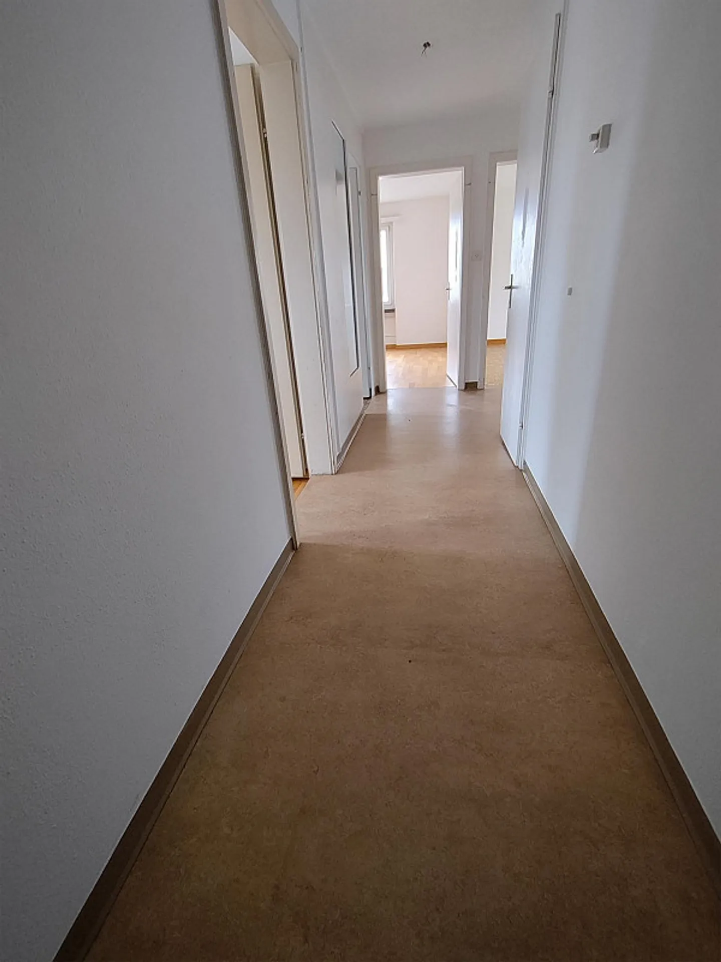 Appartement confortable de 3 pièces - Photo 6 sur 8