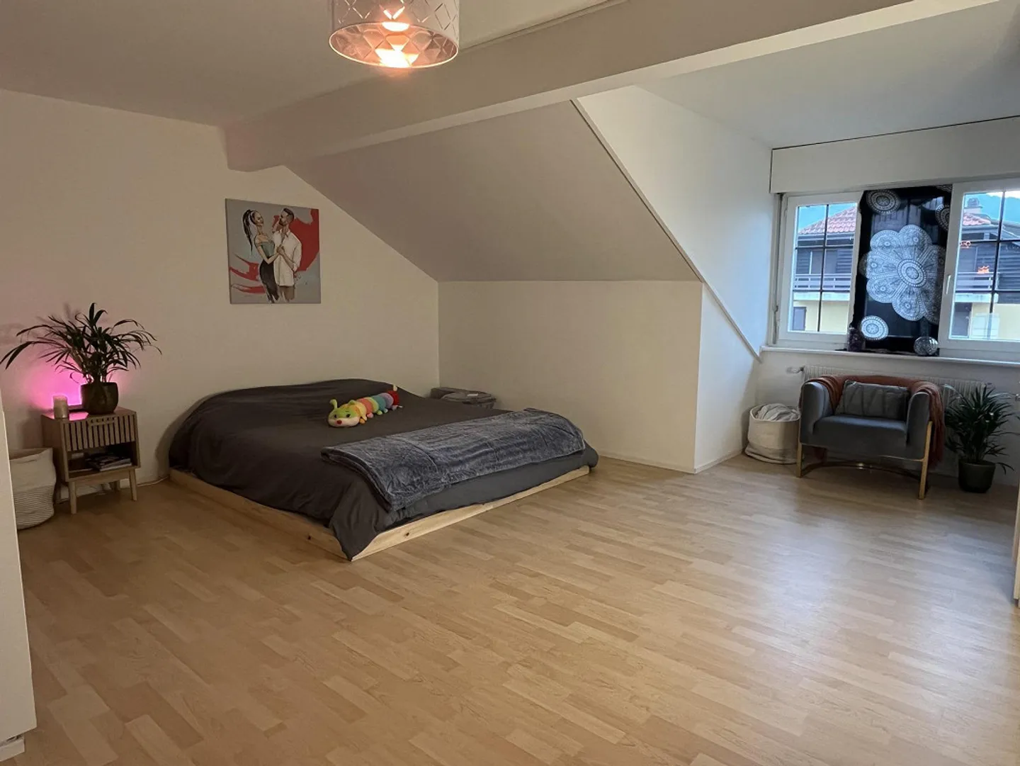 Geräumige 4,5-Zimmer-Wohnung mit atemberaubendem Seeblick - Foto 12 von 17