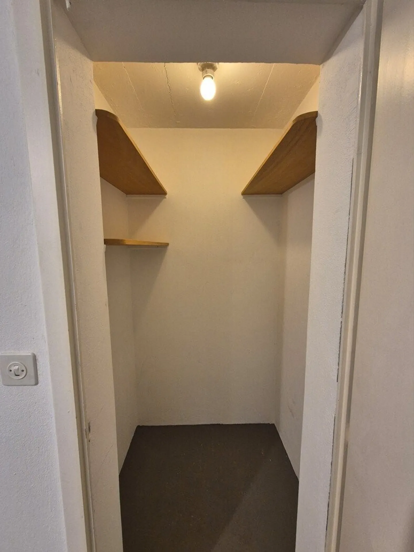 Storage space for rent - versatile and easily accessible - Photo 4 of 5