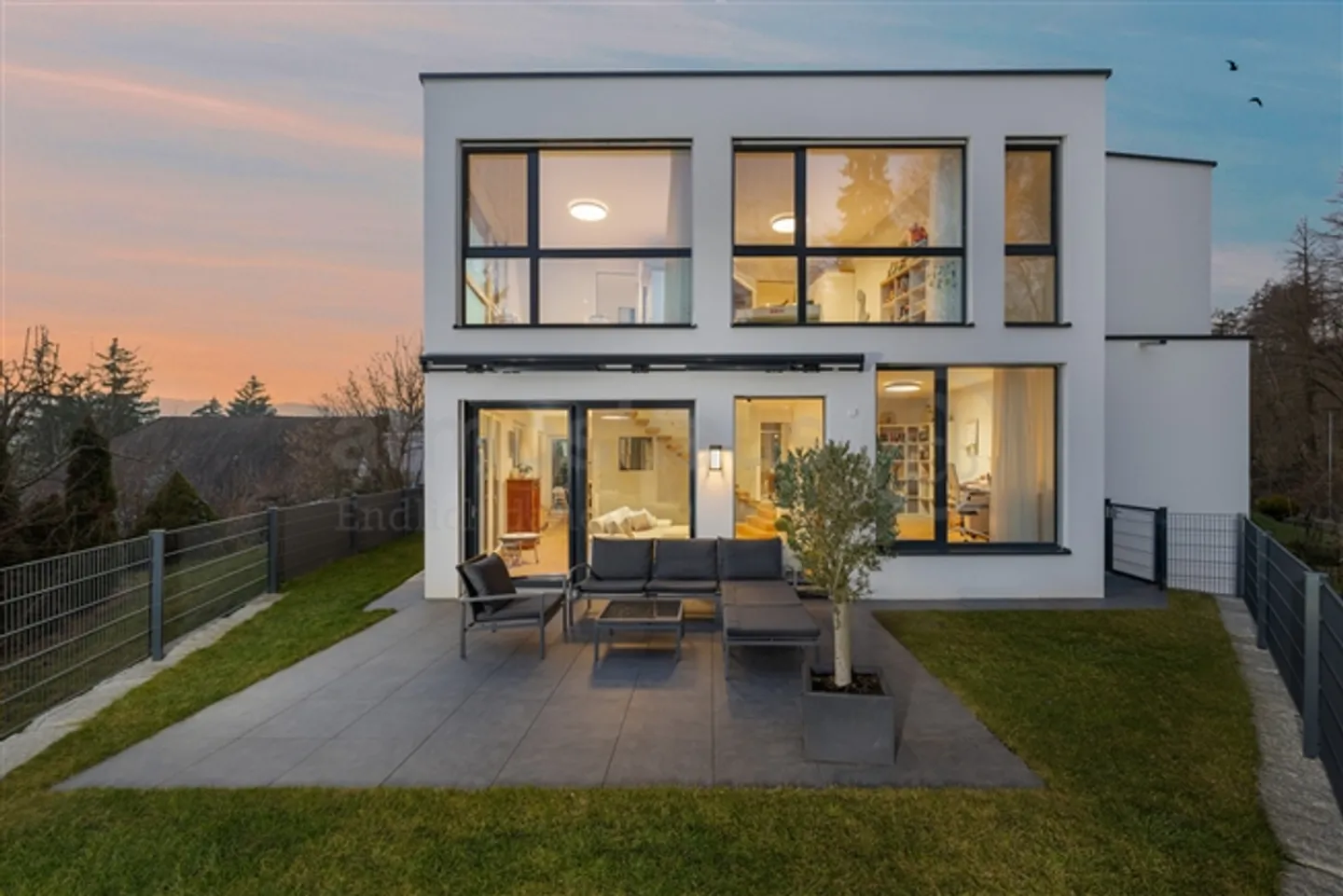 Nuove costruzioni di case unifamiliari soleggiate con molto spazio e posizione ideale a Obfelden - Foto 1 di 13