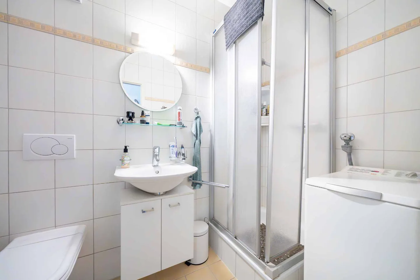 Appartement avec 4.5 pièces, à 10 minutes à pied du bord du lac - Photo 9 sur 11