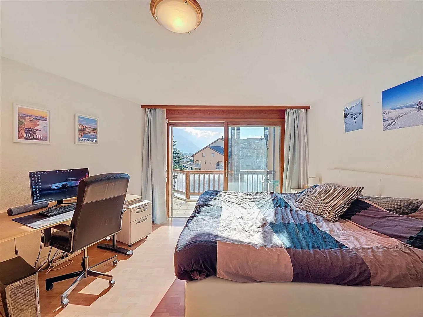 Exclusivity Maisonette Apartment in the Heart of the Thermal Baths of Saillon - Photo 7 of 11