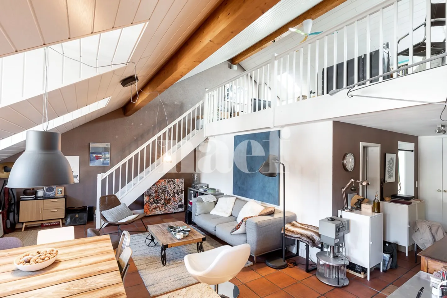 6-room apartment with mezzanine - Photo 2 of 13