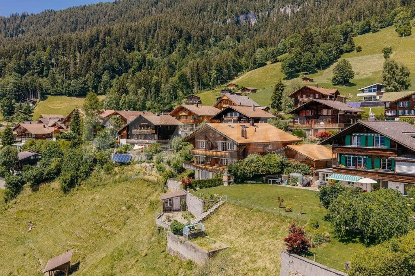 Appartement en duplex exclusif de 6,5 pièces sur trois étages avec bien-être... - Photo 2 sur 13