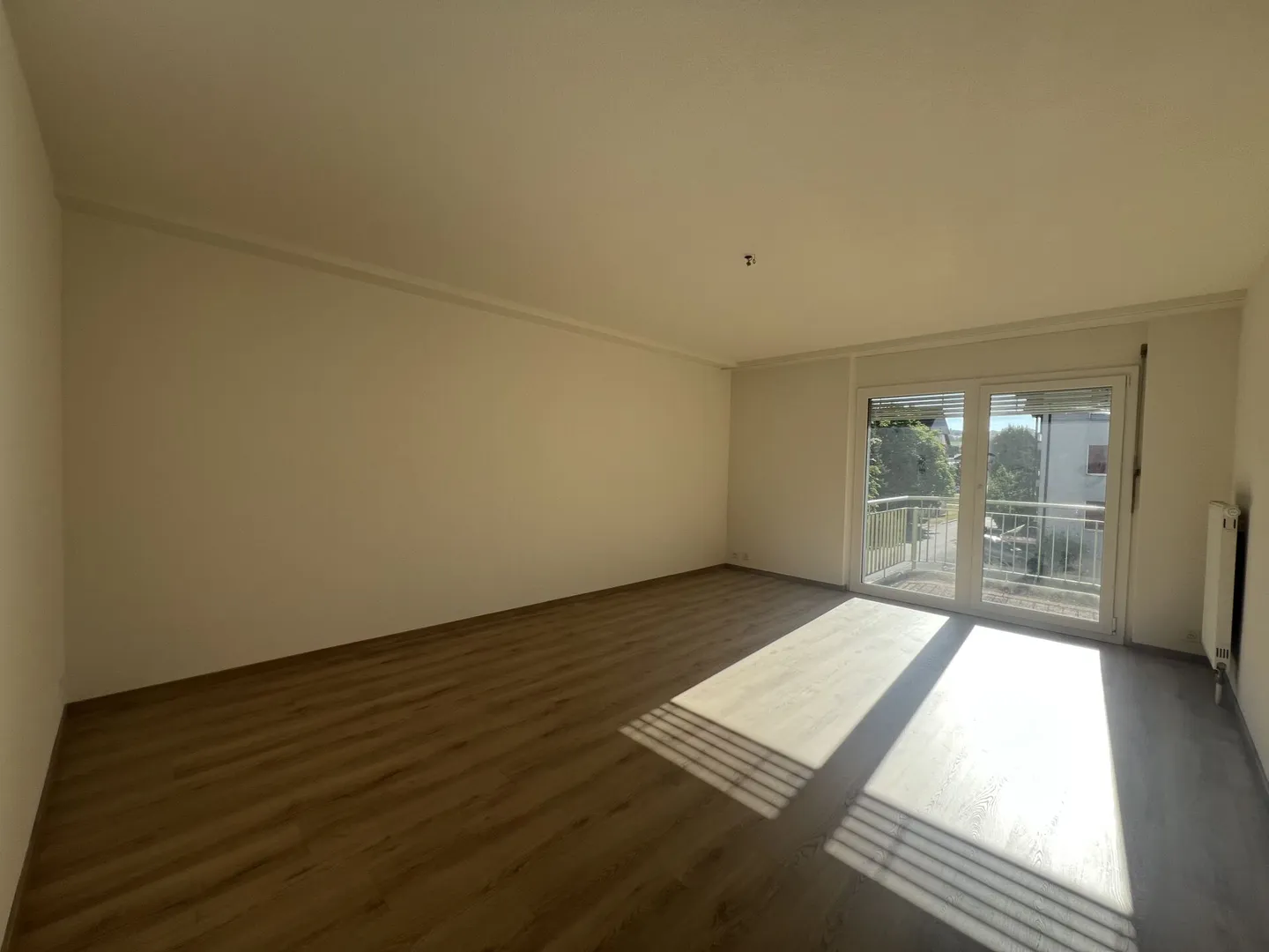 2.5 Room Apartment - Photo 1 of 5
