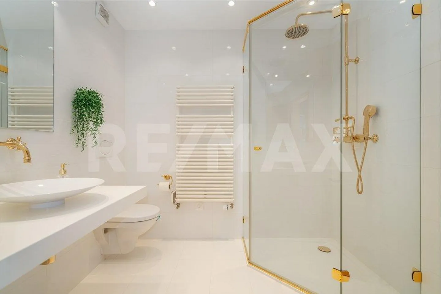 Appartement en duplex exclusif de 6,5 pièces sur trois étages avec bien-être... - Photo 10 sur 13