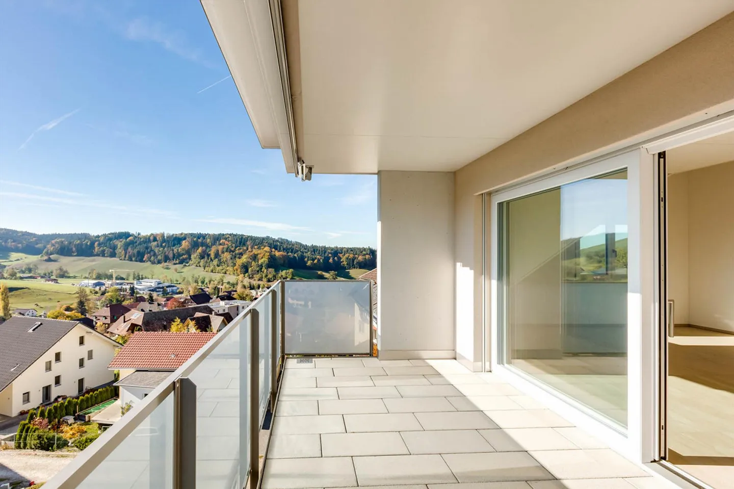 Appartement penthouse exclusif de 2,5 pièces à Grossdietwil - Photo 8 sur 9