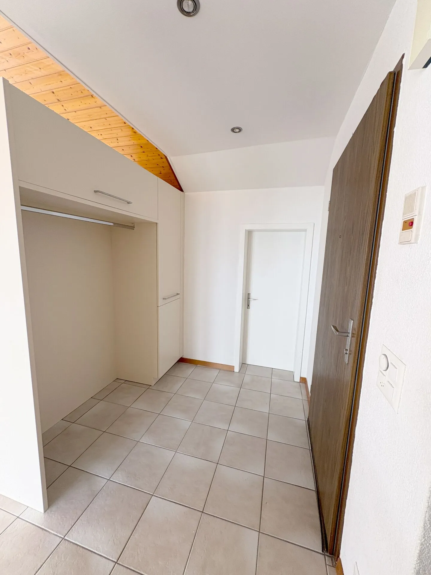 Appartamento 4,5 locali con vista mozzafiato e 170 m² di superficie utile - Foto 9 di 10