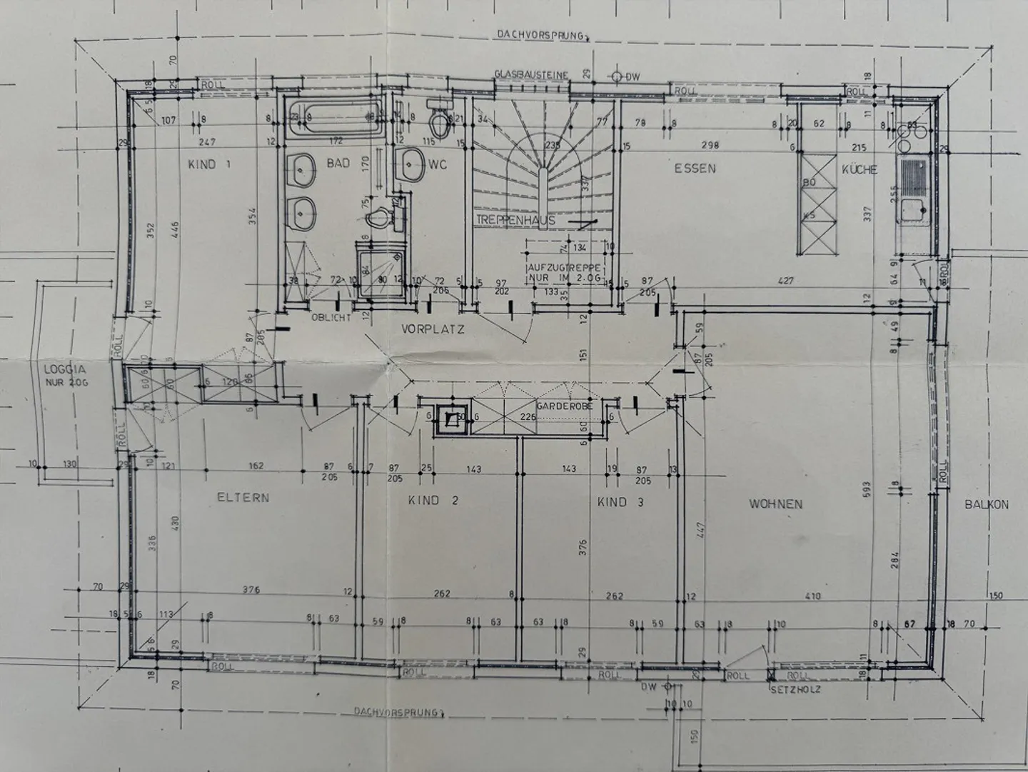 5-room apartment on the top floor with lake and mountain views - Photo 17 of 17