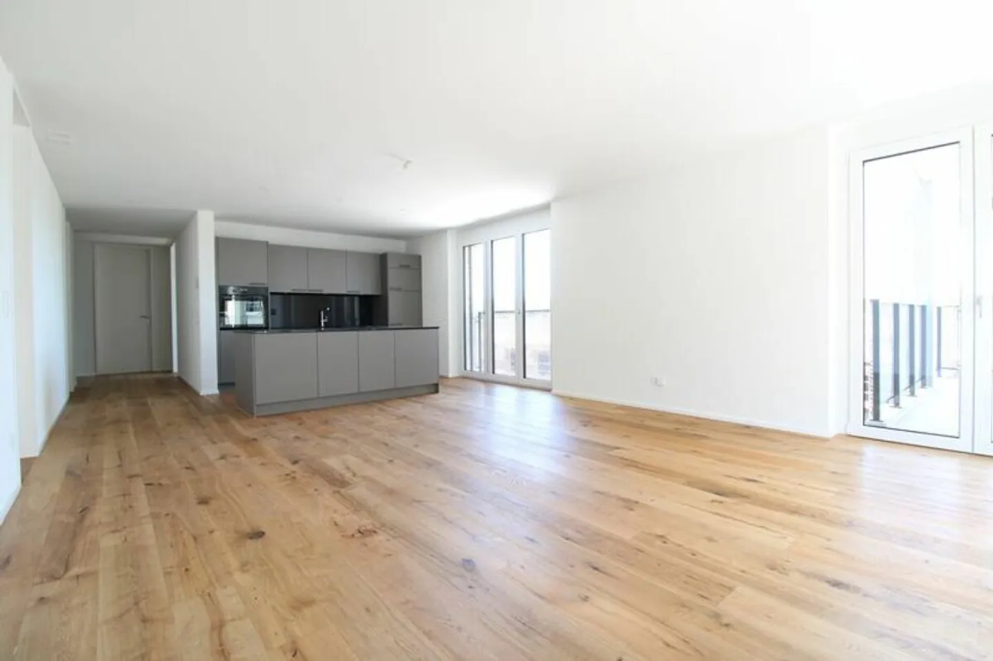 At the top. Completely free. Completely at home - exclusive 4.5-room penthouse apartment in Berg - Photo 4 of 14
