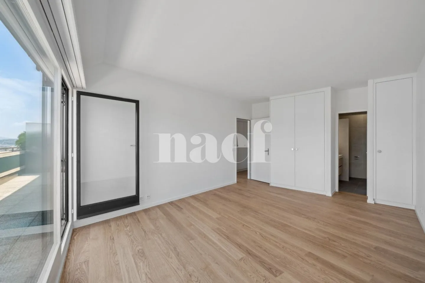 6-Zimmer-Wohnung - Foto 7 von 12