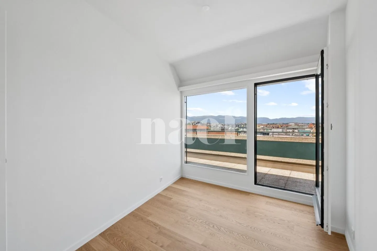 6-Zimmer-Wohnung - Foto 8 von 12