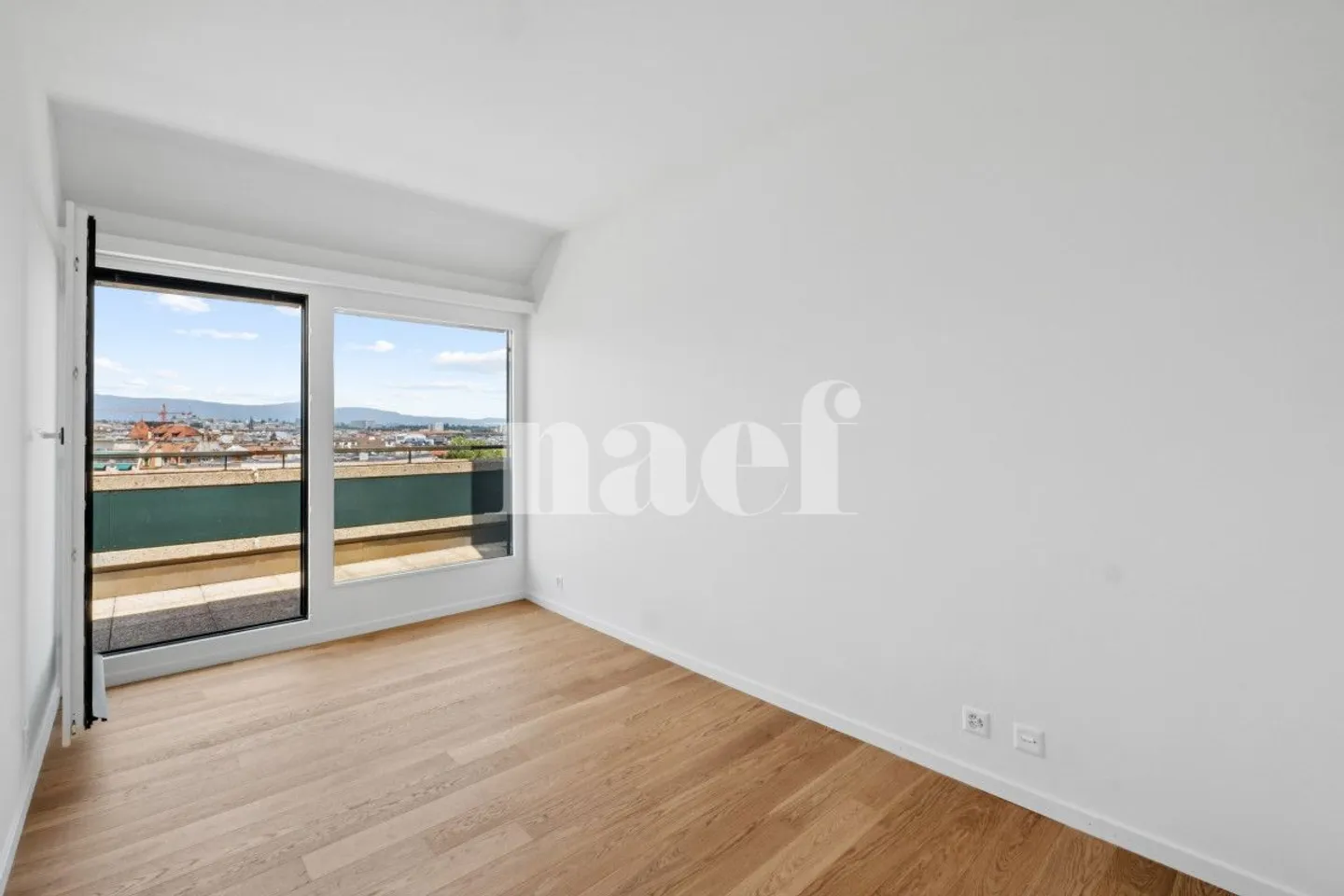 6-Zimmer-Wohnung - Foto 9 von 12