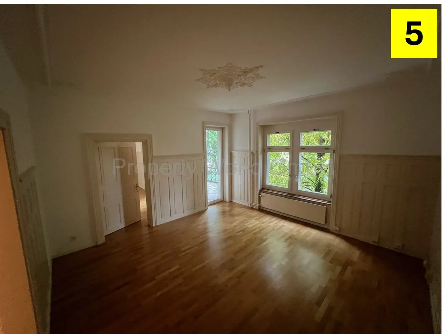 Suche sympathische Familie, Paar oder WG für meine wunderschönen Räum - Foto 10 von 13