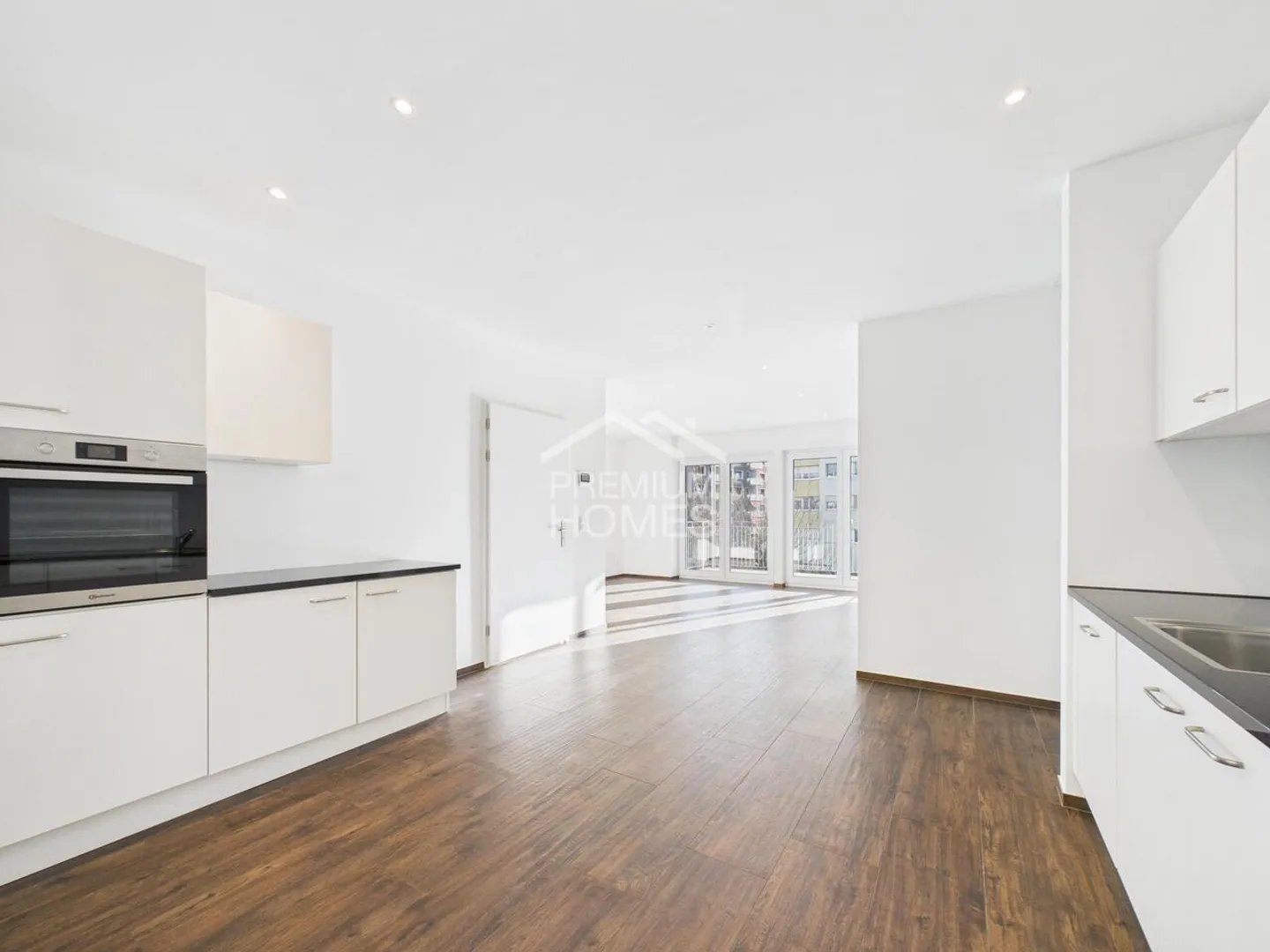 Charmante Wohnung mit Balkon - Foto 3 von 8