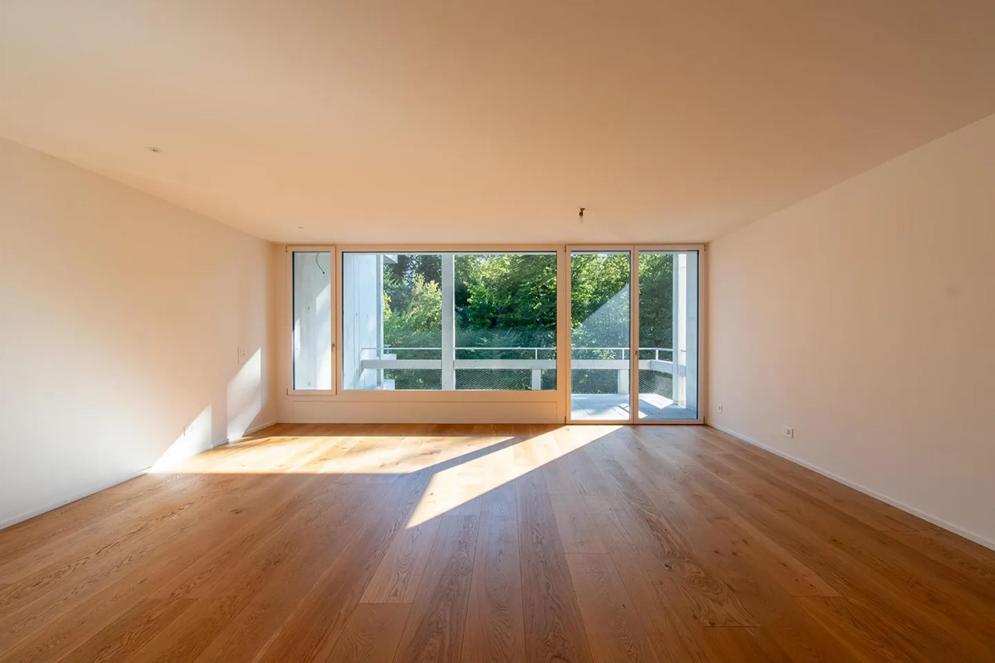 Première location appartement exclusif de 3.5 pièces sur le Rosenberg - Photo 3 sur 13