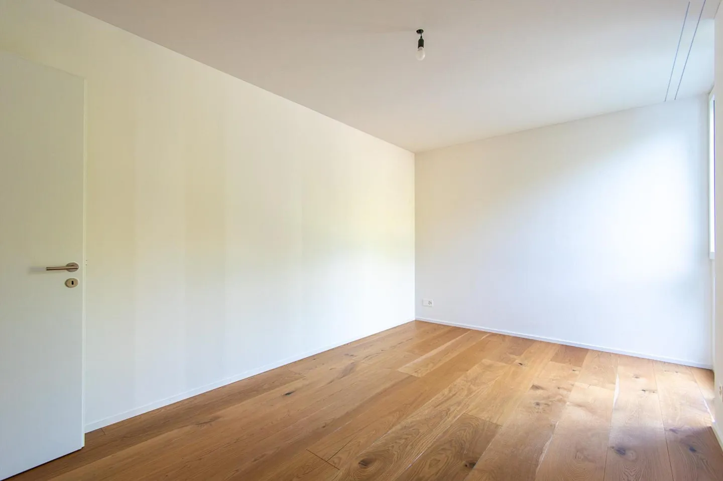 Première location appartement exclusif de 3.5 pièces sur le Rosenberg - Photo 9 sur 13
