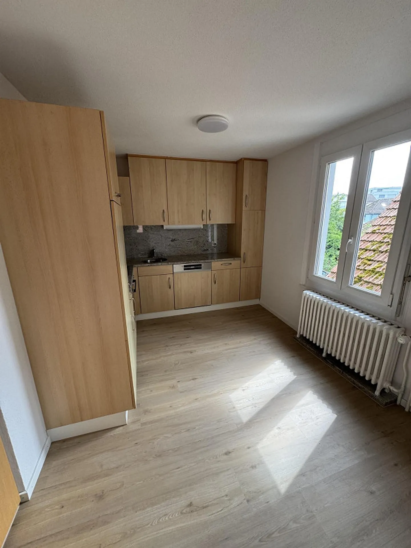 Charmante Renovierte Wohnung - Foto 2 von 15