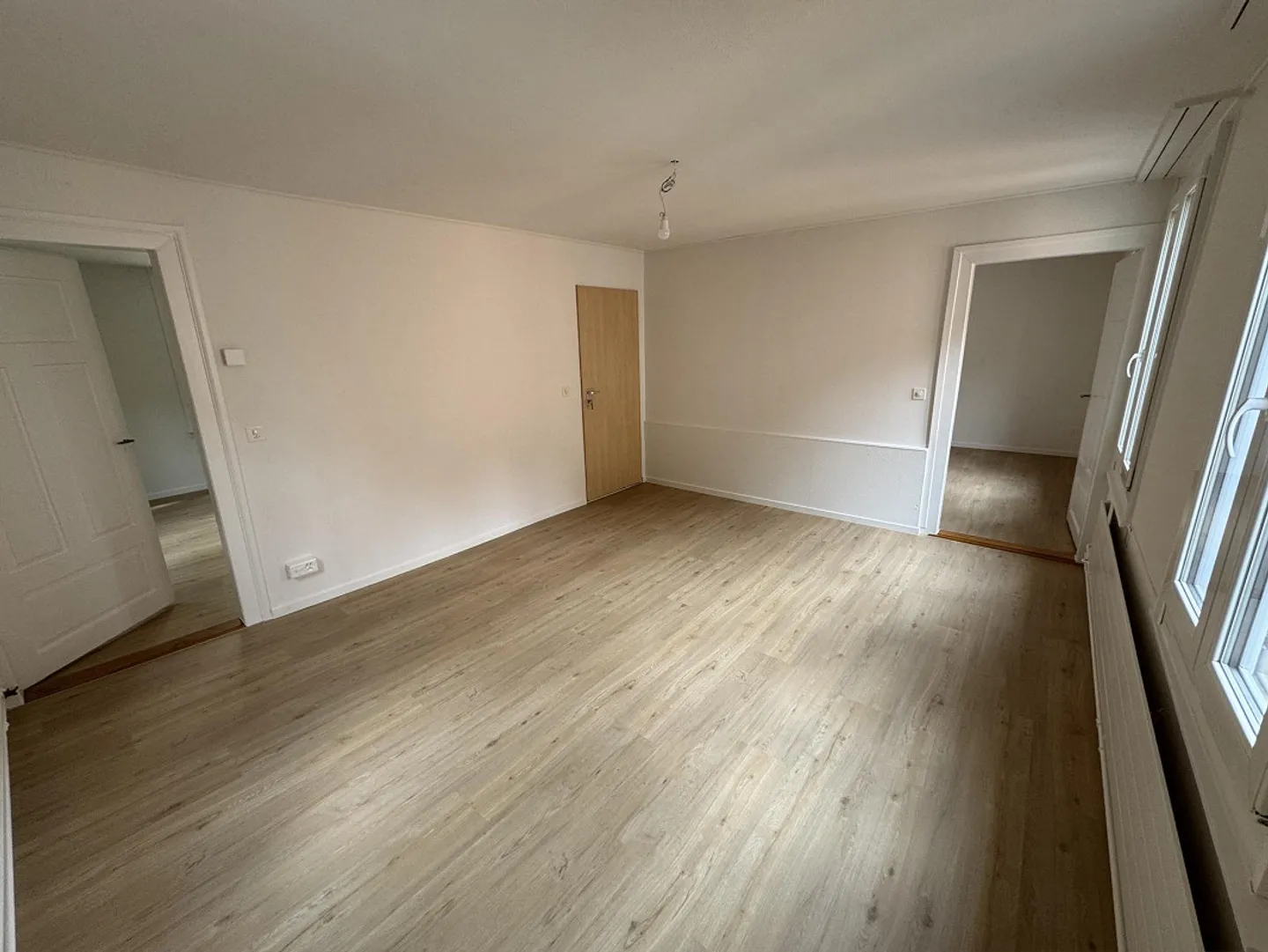 Charmante Renovierte Wohnung - Foto 3 von 15