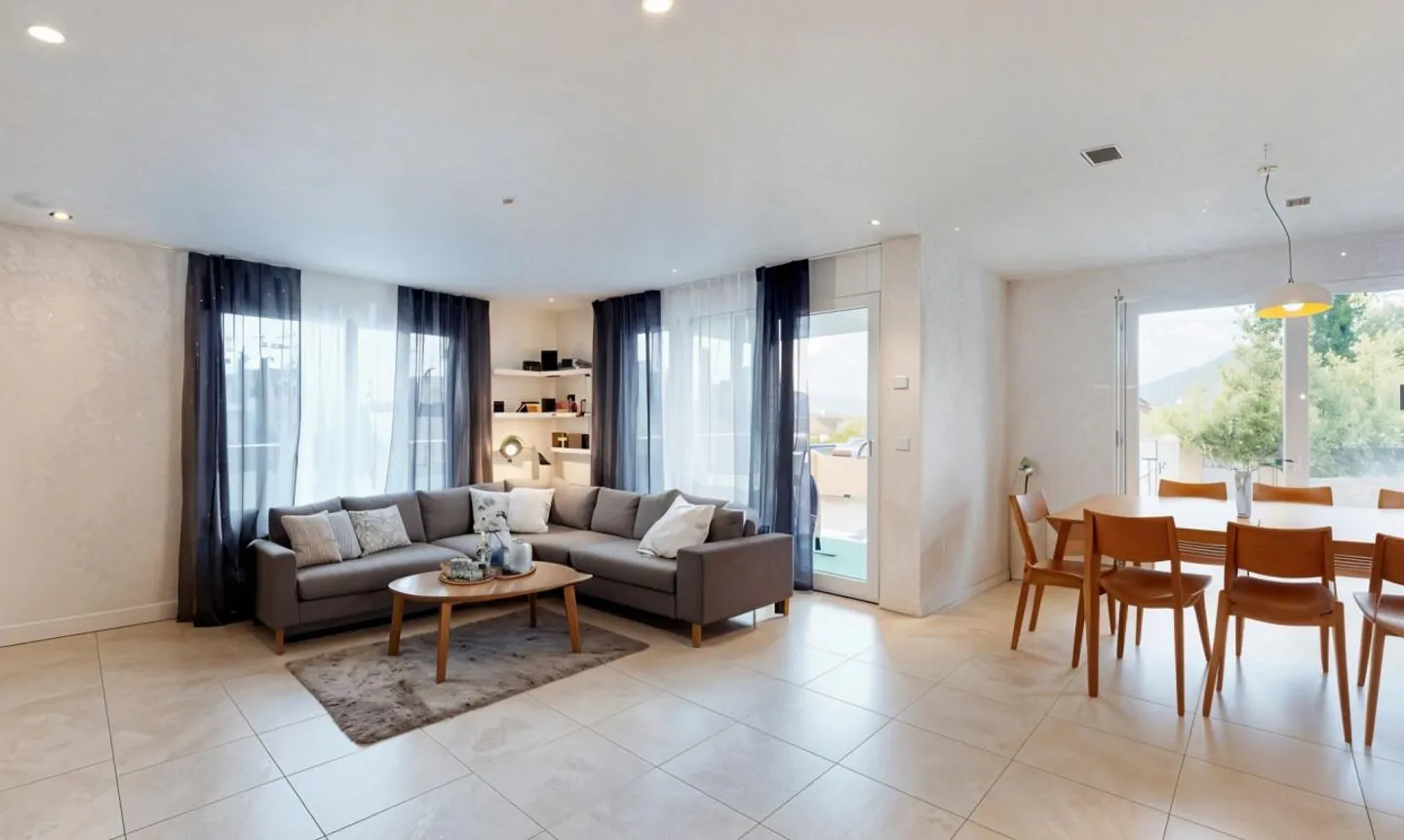 Contemporary income-generating building consisting of 3 apartments - Photo 4 of 13