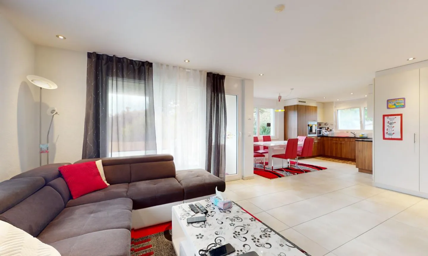 Contemporary income-generating building consisting of 3 apartments - Photo 5 of 13