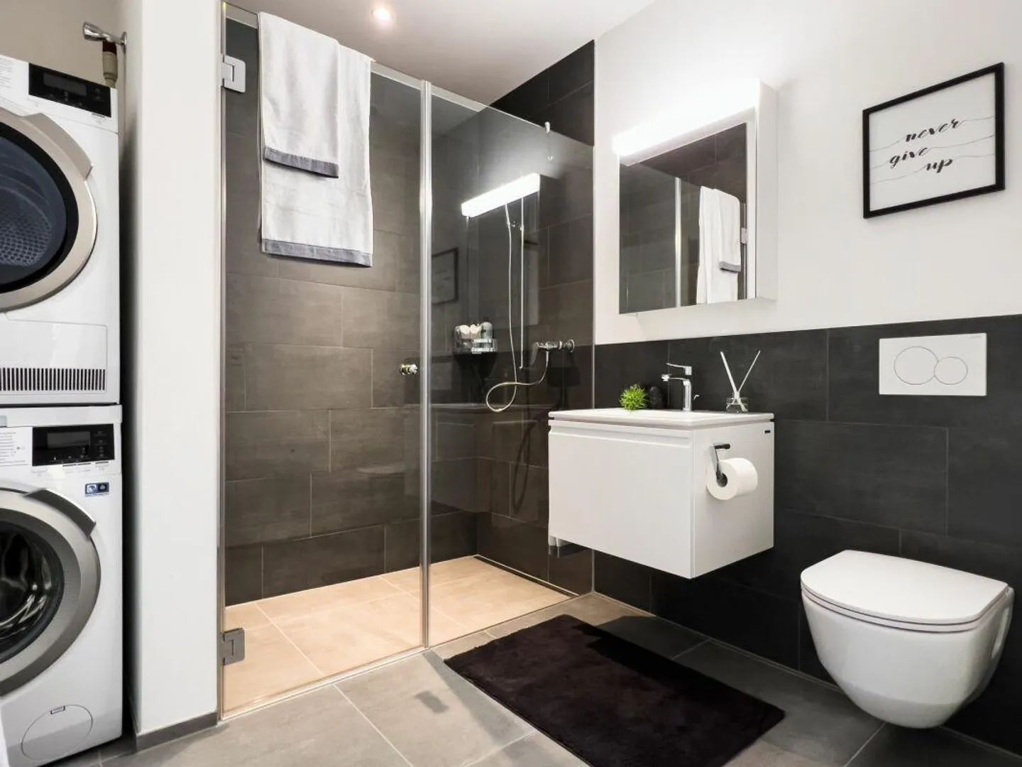 Modern 2.5-room apartment in Neuhausen - Photo 5 of 7