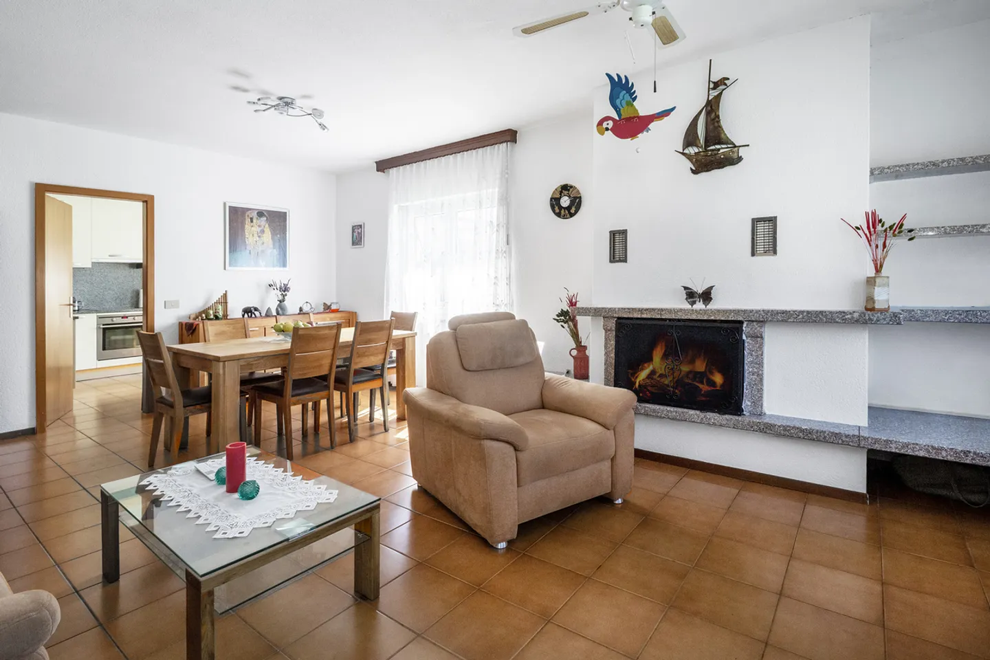 Apartment in a two-family house with garden - Photo 2 of 13