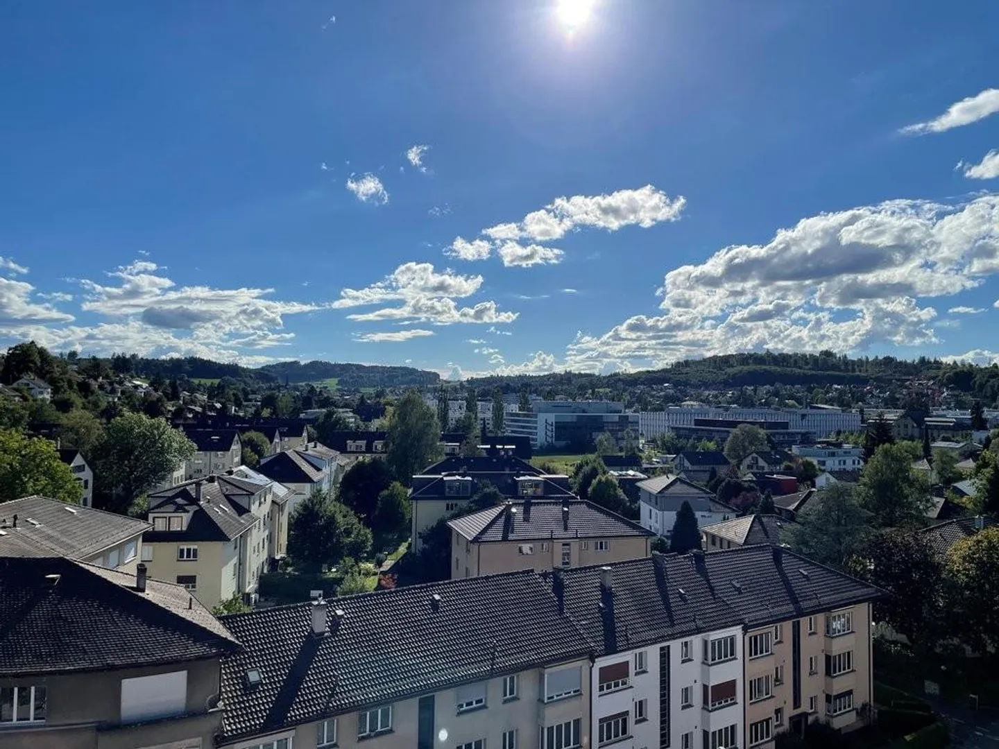 Vista panoramica unica nel cuore di Liebefeld - Foto 6 di 7
