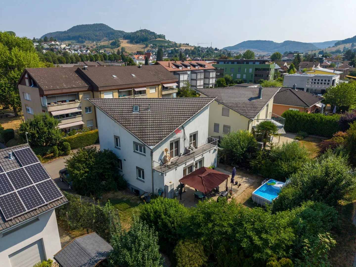 Geräumiges Familienhaus in Gelterkinden - Foto 1 von 19