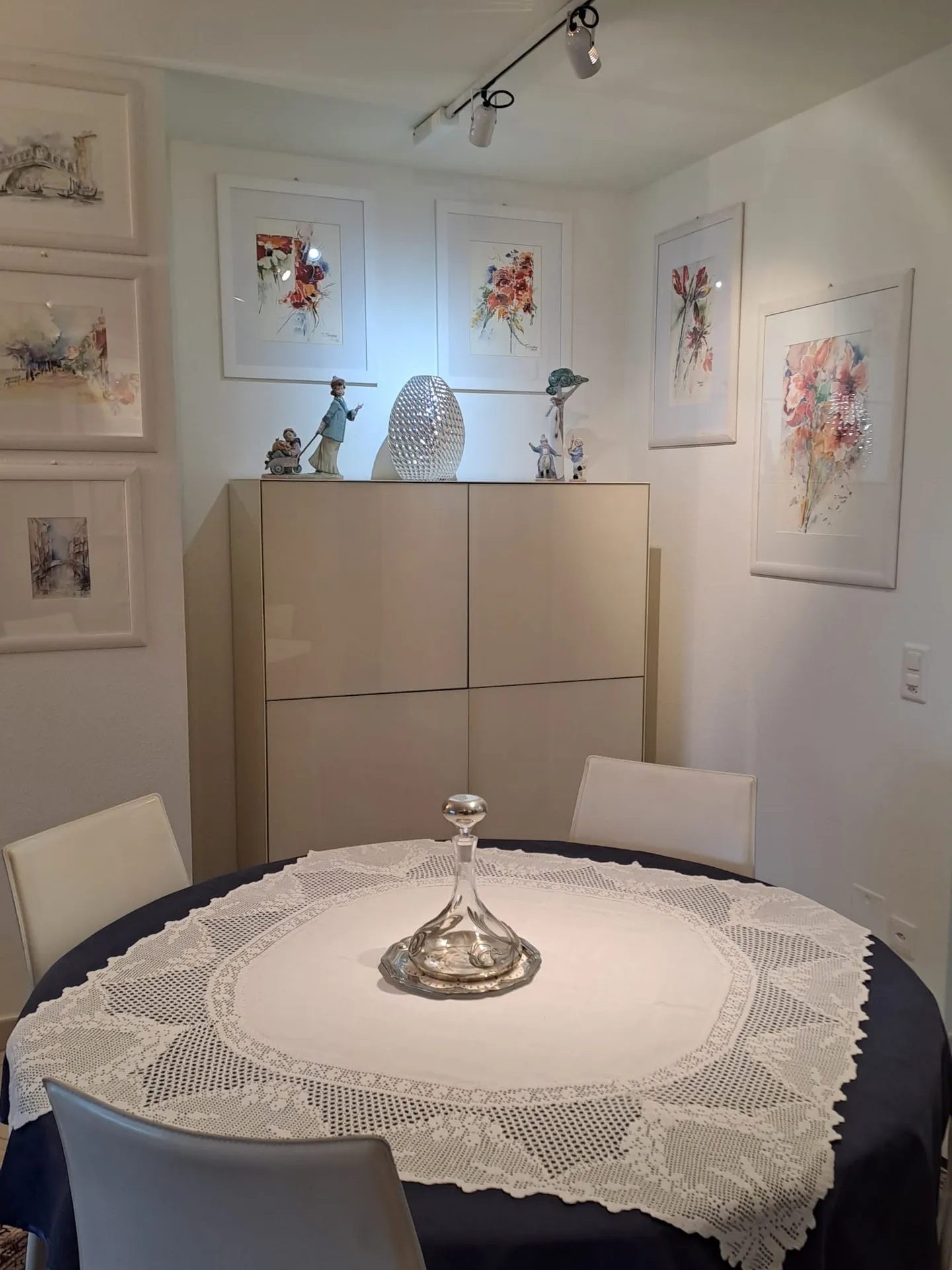 Attic apartment with 4.5 rooms and lake view in Caslano - Photo 8 of 12